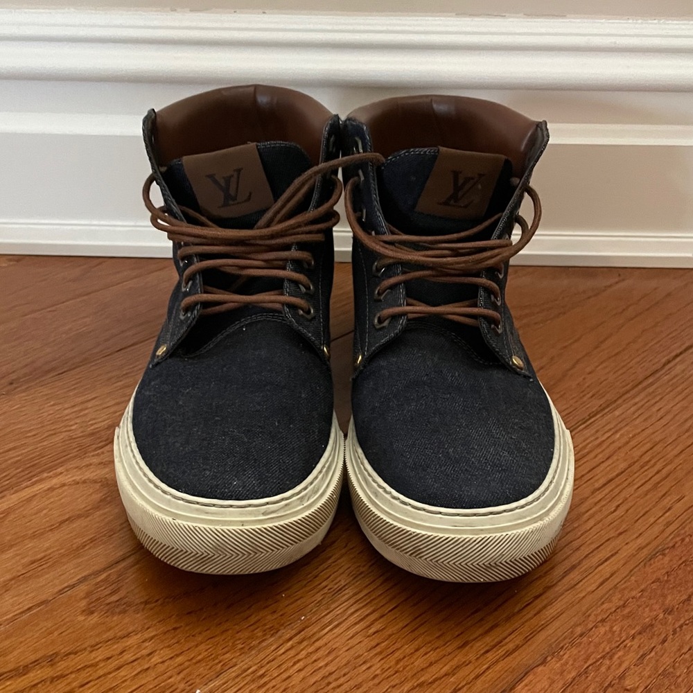 AUTHENTIC Louis Vuitton Mens Denim Sneakers - Picture 6 of 12